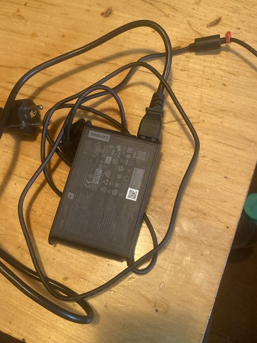 Лаптоп Леново LOQ