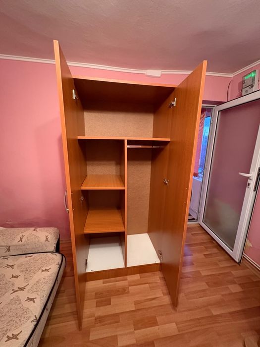 Dulap cu oglinda