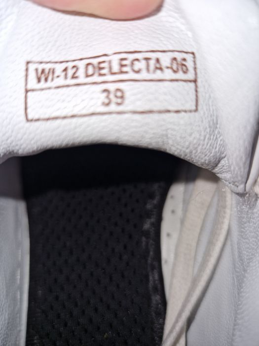 Adidași femei nr 39