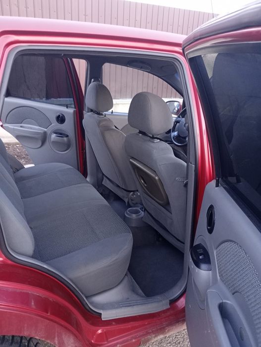 – Chevrolet Kalos 1.4 benzină