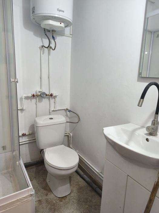 Cameră de cămin recent renovată