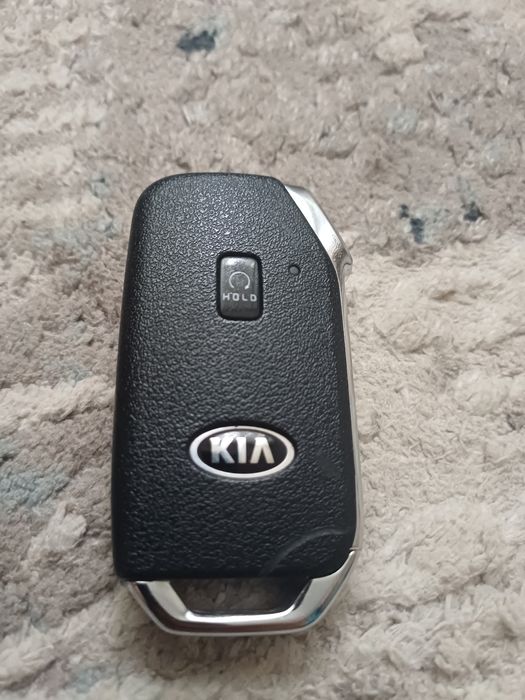 Продам ключи KIA