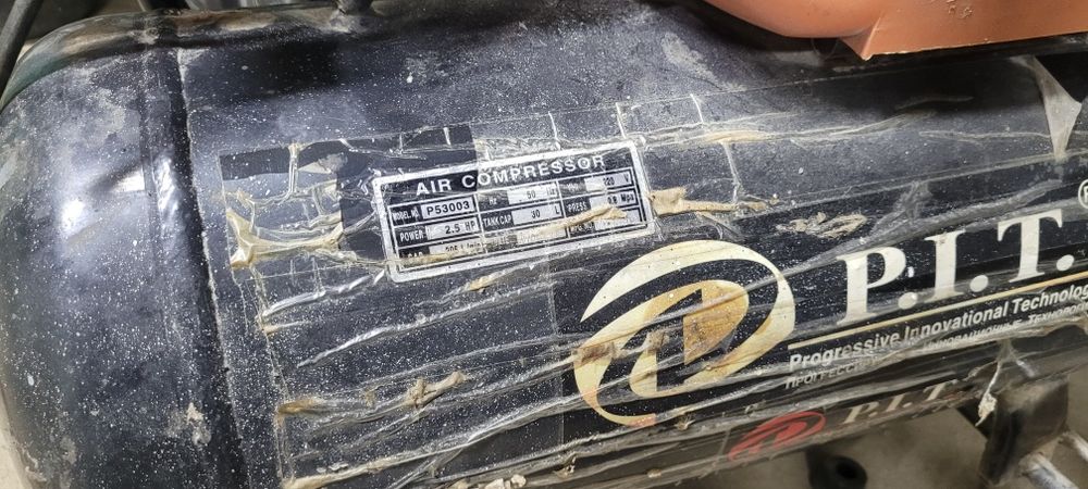 Компрессор 30л 8 бар