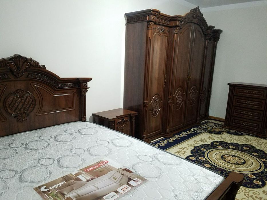 Mebel. Spalniy garnitur. Spalniy mebel