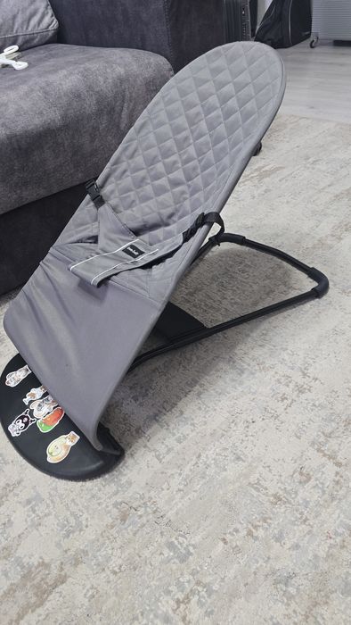 Продам жезлонг для новорождённых