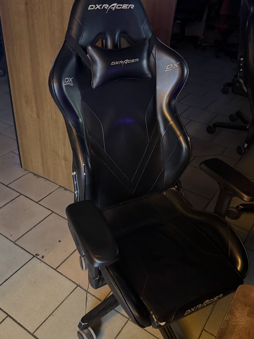 Игровое кресло dxracer б/у