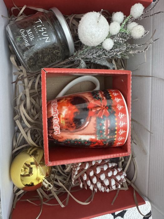 Продам новогодние боксы