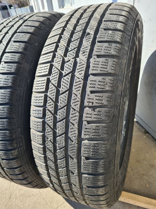 2 бр. зимни гуми 235/65/17 Continental DOT 3711 5 mm