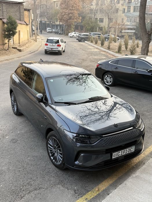 Leapmotor c11 gibrid