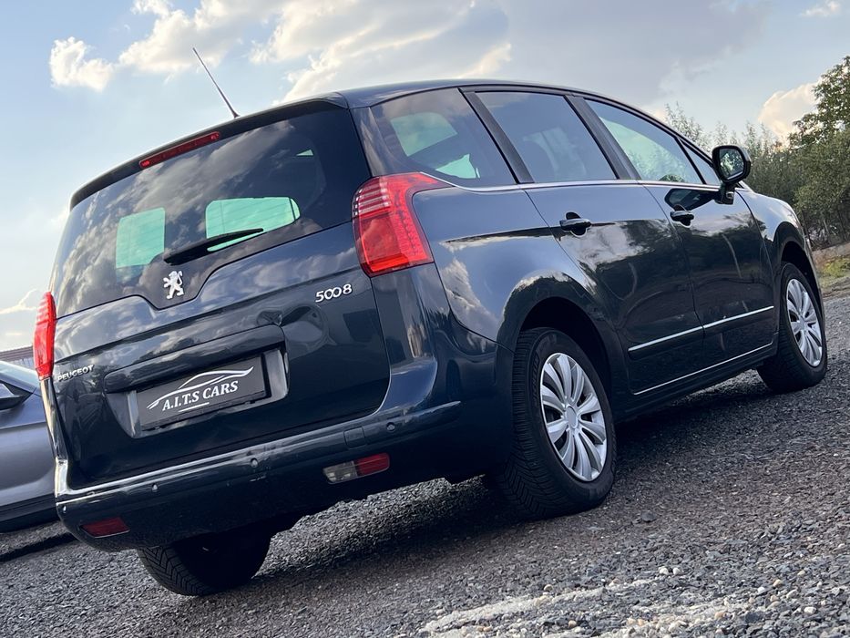 Peugeot 5008 1.6HDI 2013/Navi/ Panoramic/Posibilitatrr rate fixe