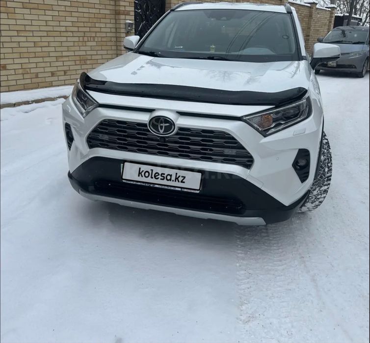 Продаю Тойота рав 4