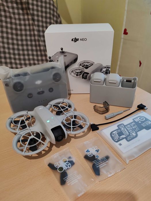 DJI Neo Fly More Combo с активиран DJI Care Refresh до 12.05.2027 г.
