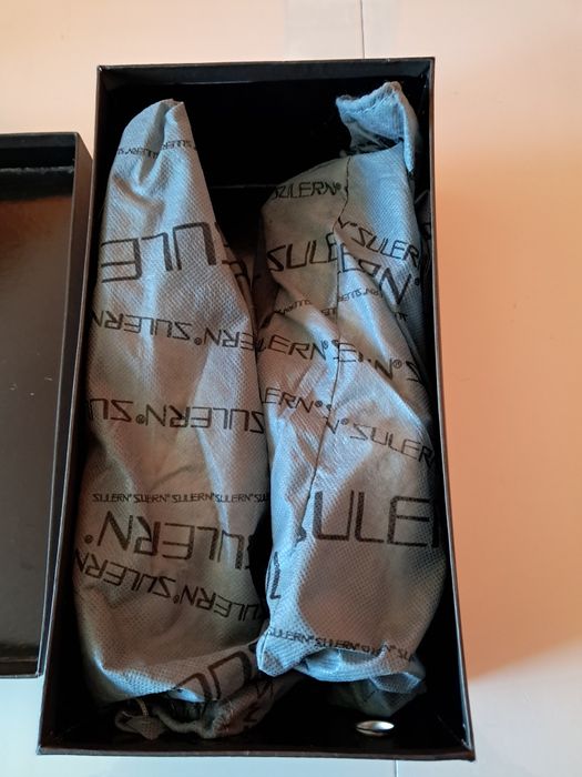 Продавам обувки мъжки