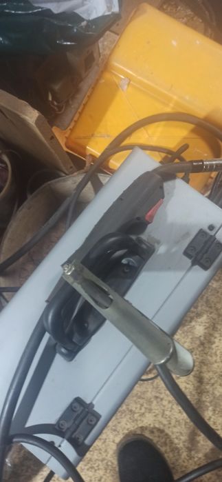 Полуавтомат Ресанта САИПА 220.