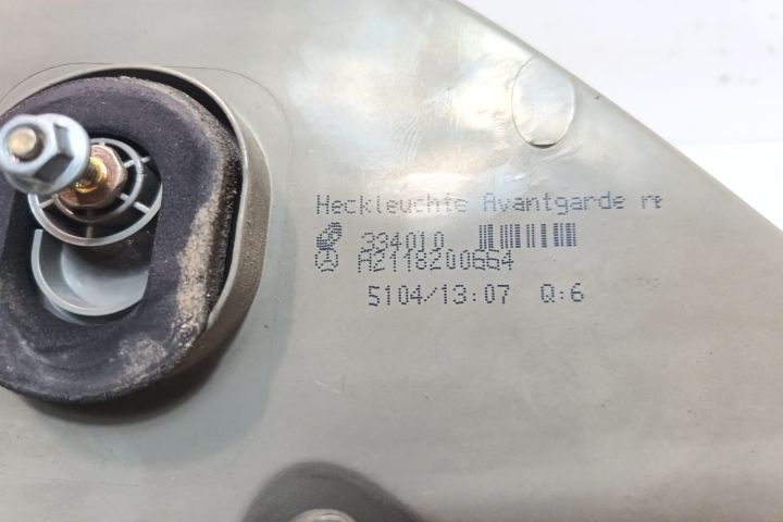 Stop dreapta cu defect LED A2118200664 Mercedes-Benz E-Class W211