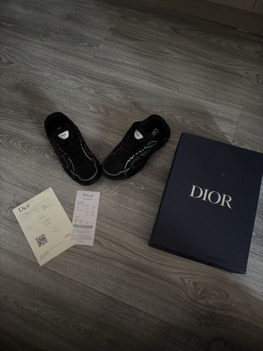 vand dior b30 noi
