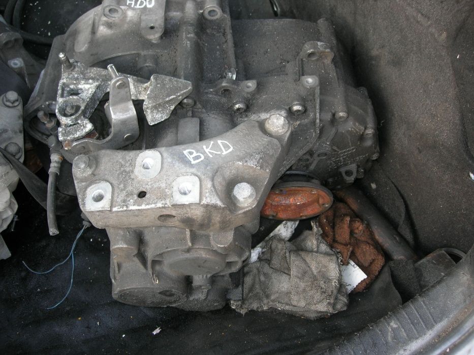 Cutie viteze 6 trepte Passat B6, Touran, Octavia 2,Golf 5,motor 2.0TDI
