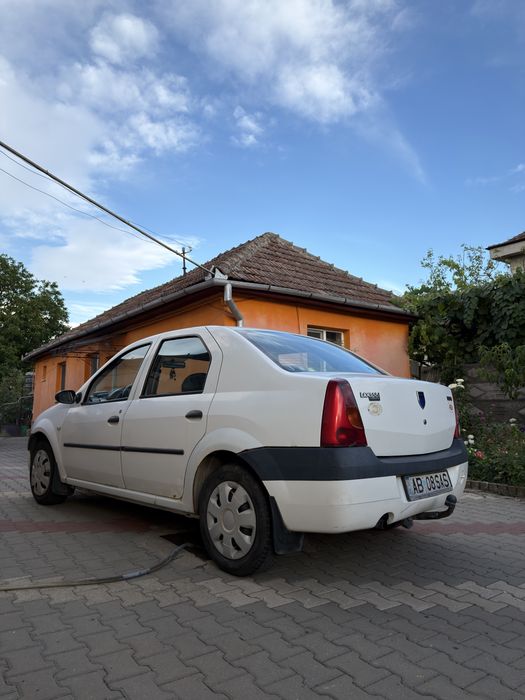 Vand masina Dacia Logan