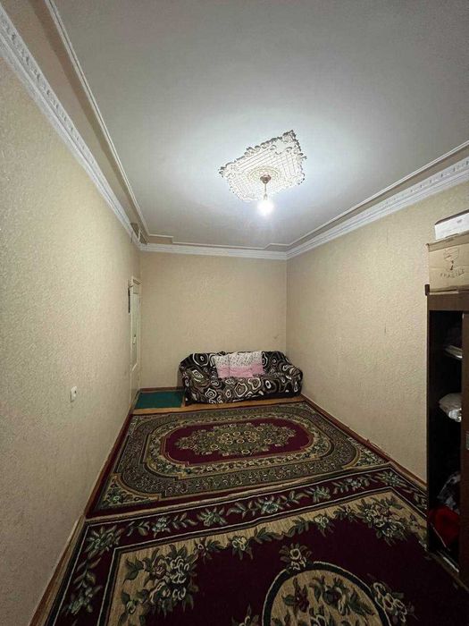 Продается квартира в Яшнабаде  Тузел 1   ( 40- лет победы )