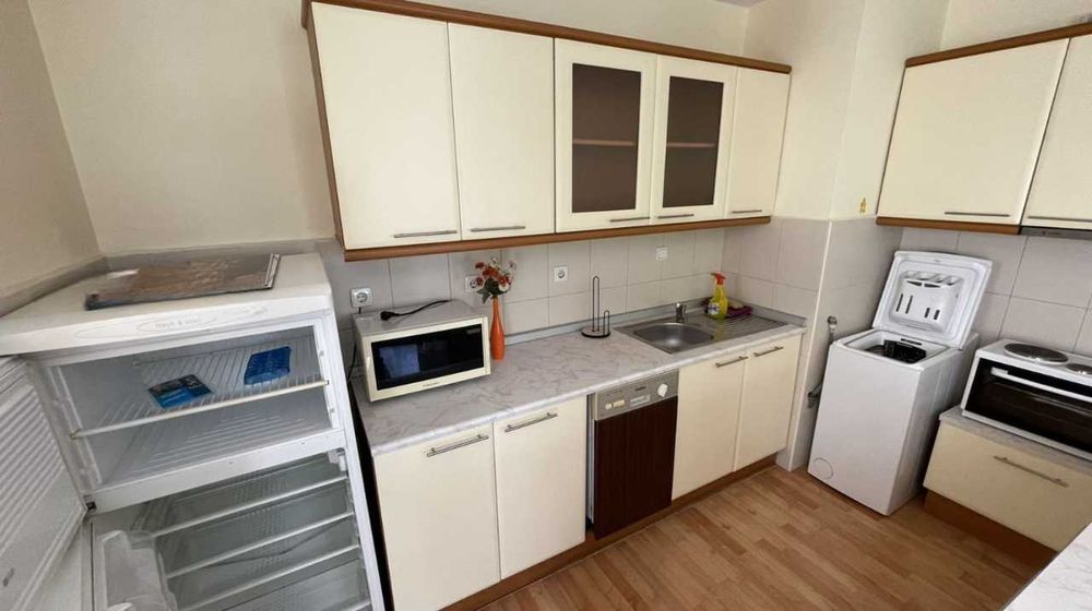 Дава се под наем Двустаен апартамент в София, Център - 60 кв.м за 586.5 € - Снимка #5