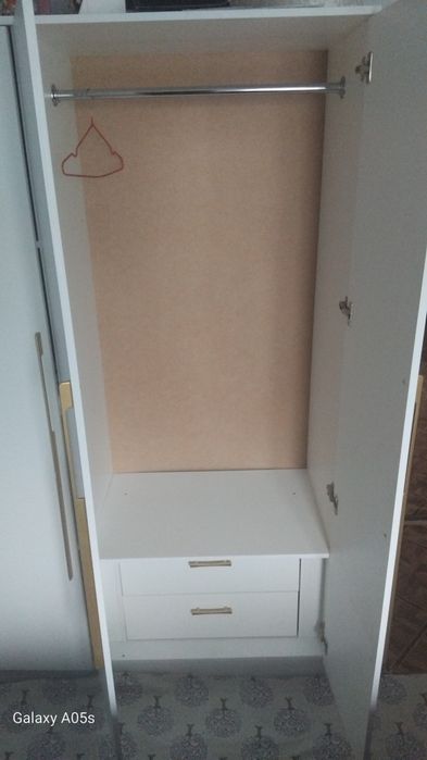 Продам шифонер зеркало