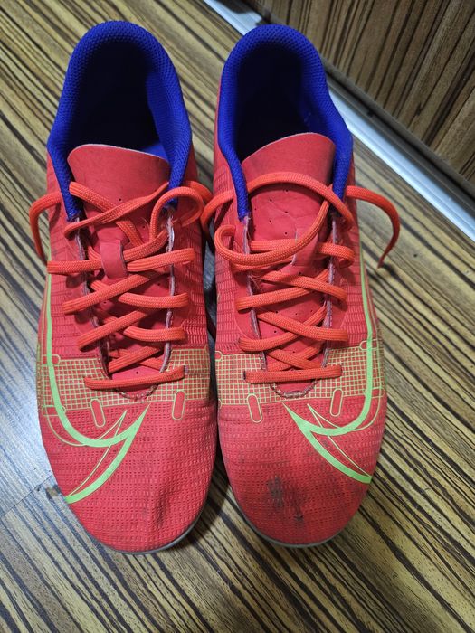 Футболни бутонки 26,5 см