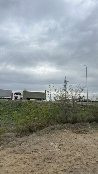 Продам земелный участок ИЖС