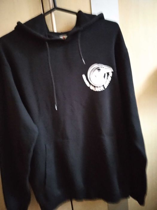 Суичър черен с надписи за тинейджари