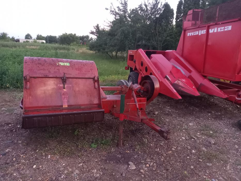Tocatoare coceni culegatoare porumb