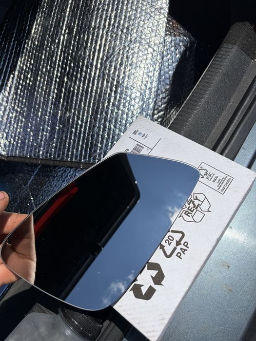Vand geam oglinda partea dreapta Bmw x1
