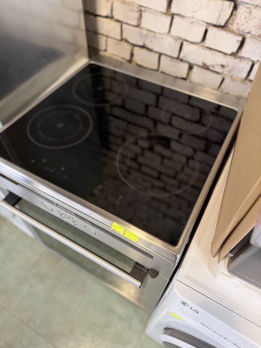 Индукционна печка Siemens 60см ширина 70литра Germany Гаранция