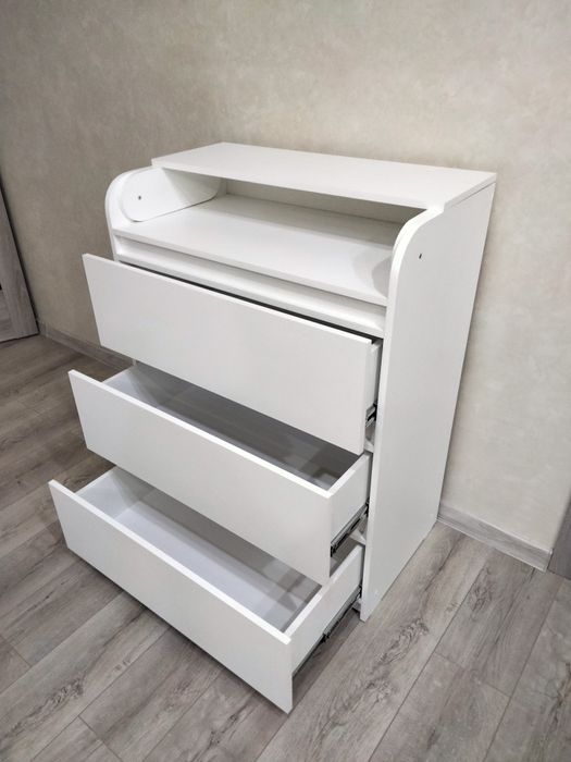 Продам новый пеленальный комод.
