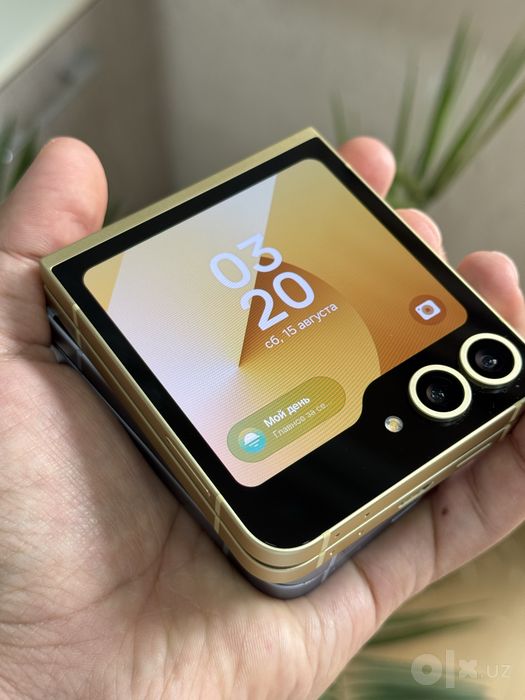 Samsung z flip 6 8/256Gb