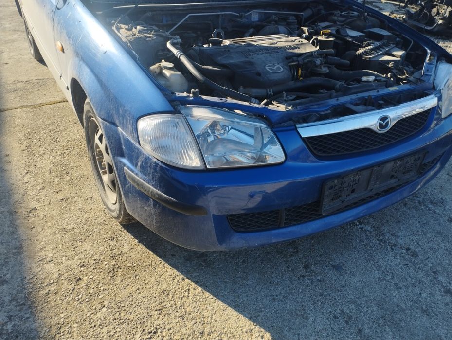 Мазда 323ф Mazda 323F 2.0 dizel само на части