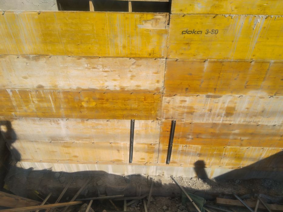 Вилици и триноги за кофраж и аксесоари