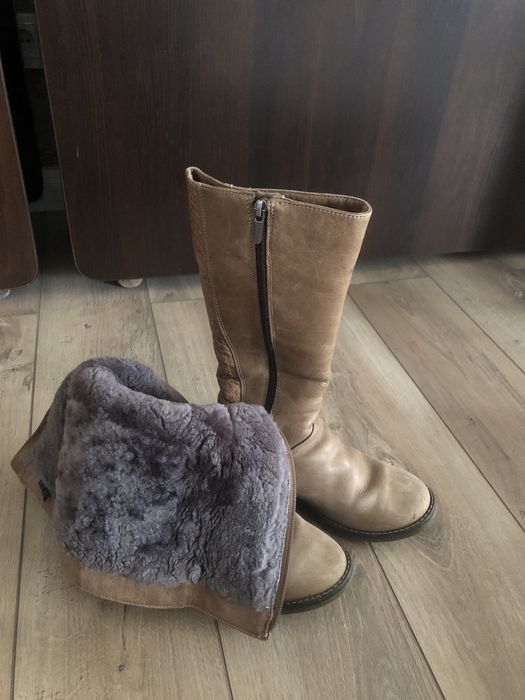 Обувь на девочку 32-36 размера