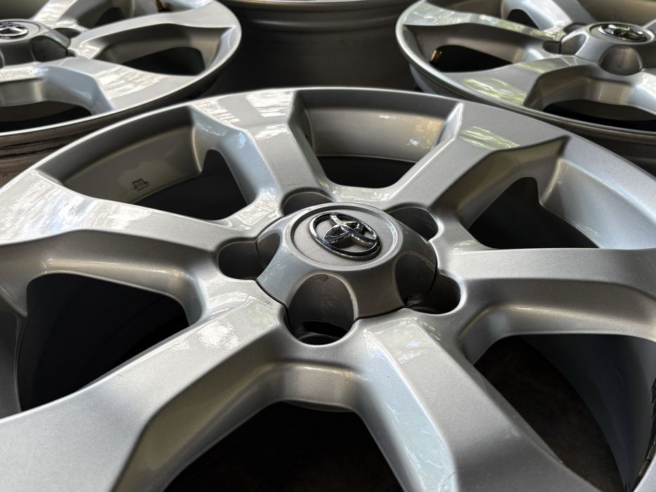 Оригинални джанти Toyota RAV 4 / Тойота 17" 5х114.3
