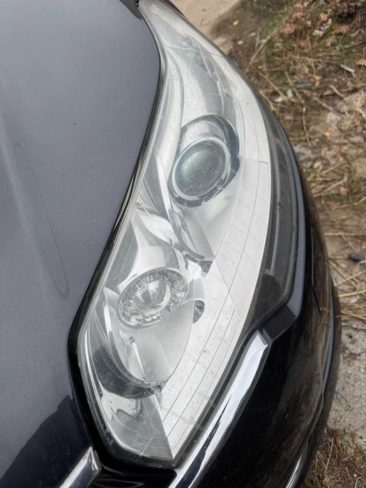 Faruri complete / Far stanga , Far dreapta cu Xenon si LED DRL Citroen C5 III 2009 - 2017 - pret per bucata