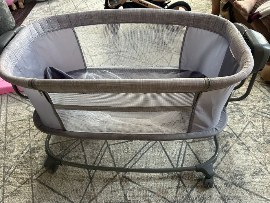 Продам кроватку 3в1