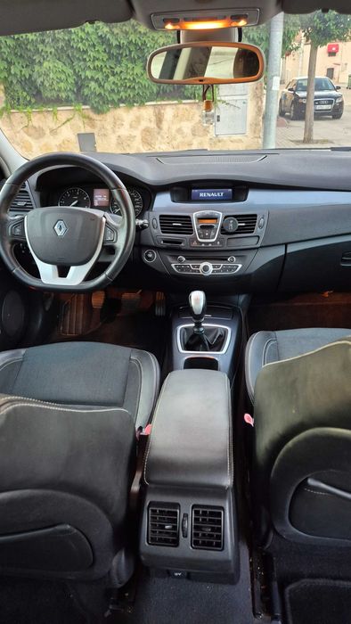 Autoturism masina