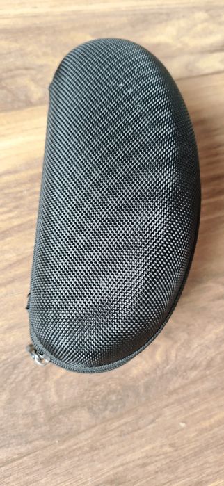 Кутия за очила OAKLEY