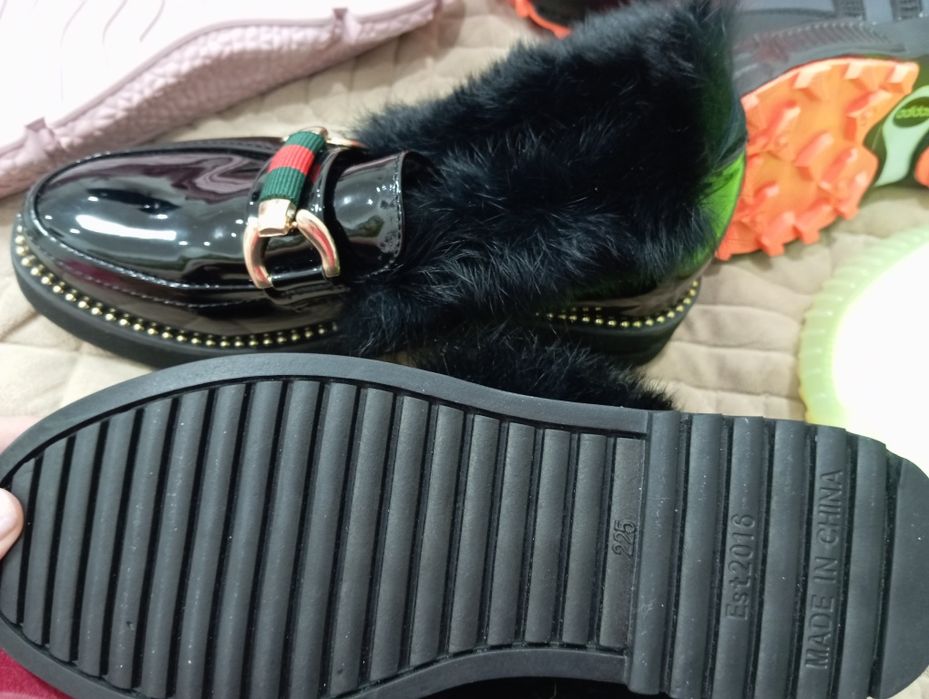 Туфли ботинки кроссовки