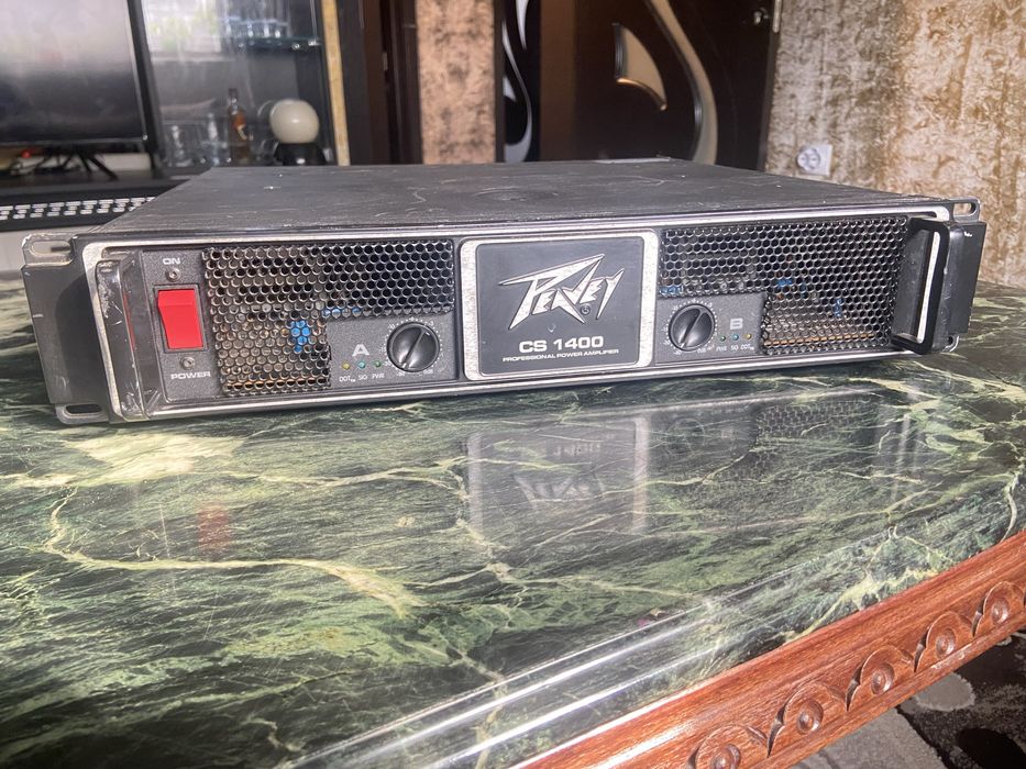 стъпало усилвател peavey