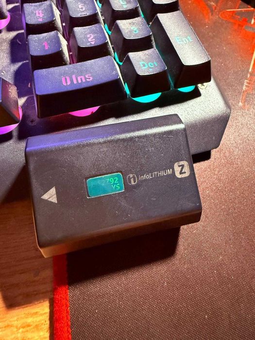 Sony Acumulator original NP-FZ100  si Dummy Battery Sony NP-FZ100 usb