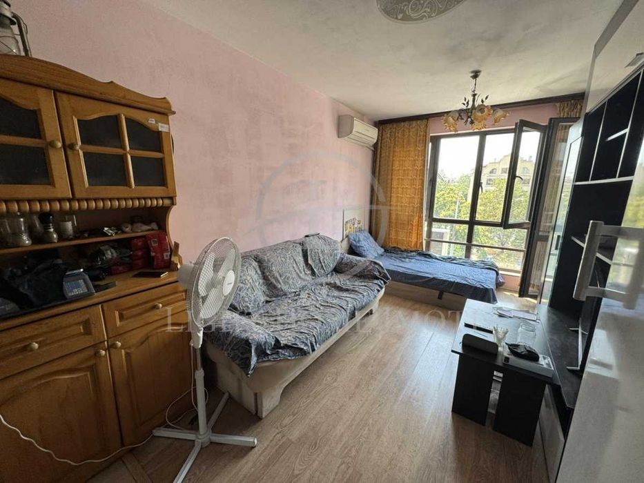 Продава се Двустаен апартамент в Пловдив, Кършияка - 58 кв.м за 2328 €/кв.м - Снимка #2