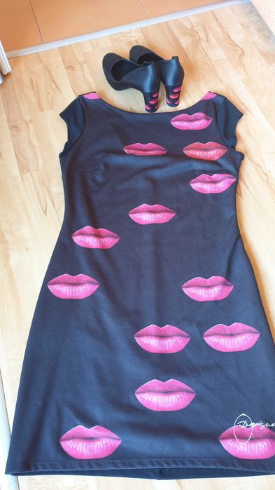 Нова елегантна рокля Apart