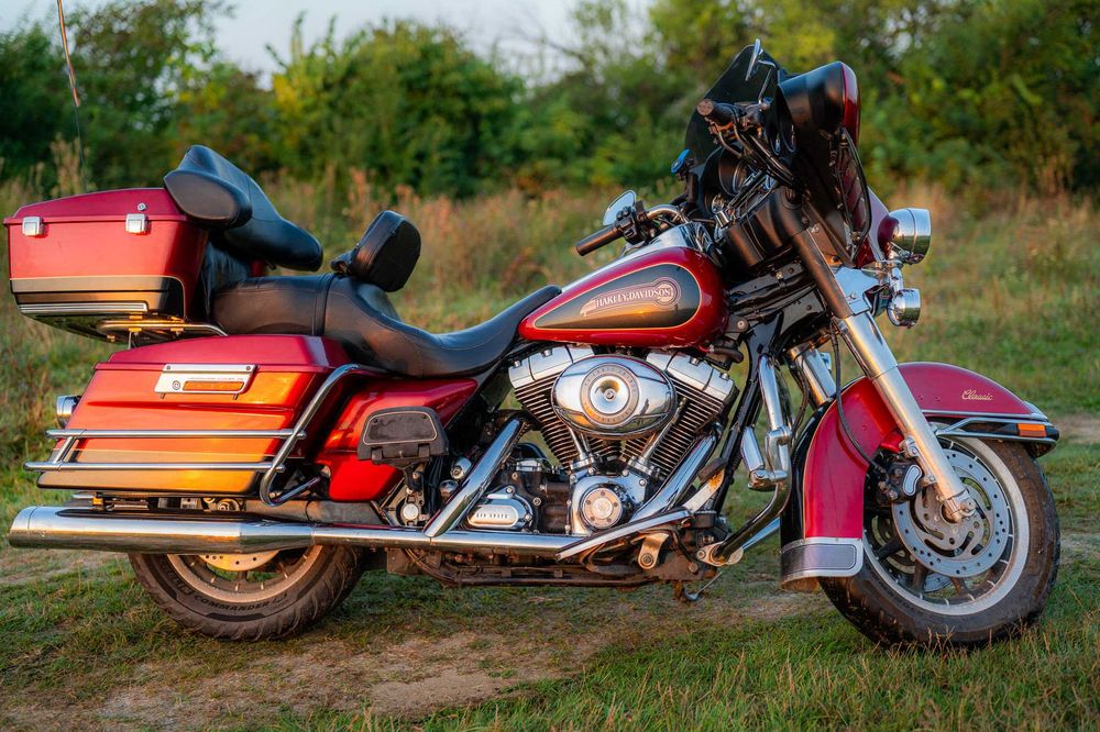 Motocicleta Harley Davidson Electra Glide Classic