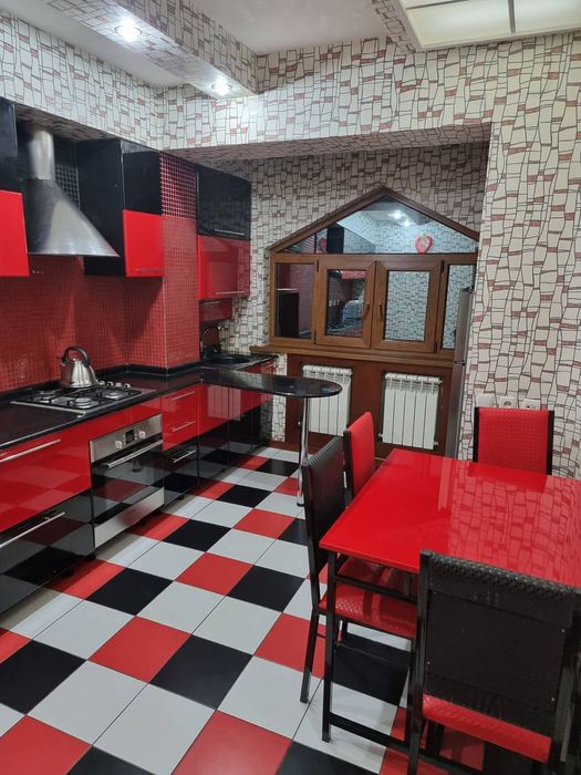 Минор метро 2-комнат 6-этаж 9-этажка