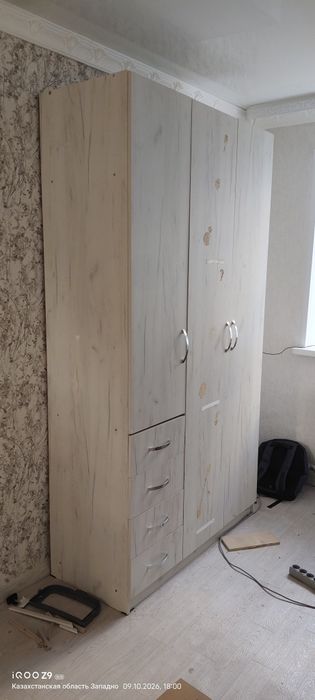 Продам шкаф без зеркала