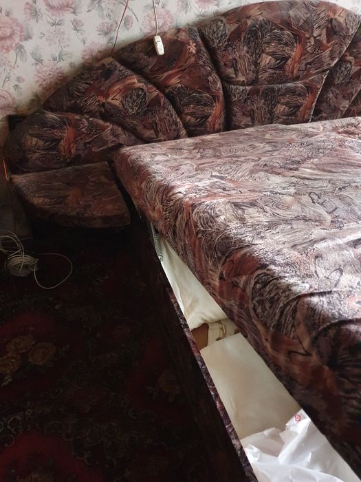 Спалня ,легло 150/200